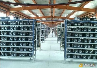 Scale mining farm outfitted with MicroBT WhatsMiner M50 machines