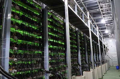 A state-of-the-art Bitcoin mining farm utilizing high-performance ASIC machines